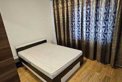 Apartament cu 2 camere decomandat în Crâng