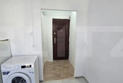 Garsonieră decomandată în Soarelui