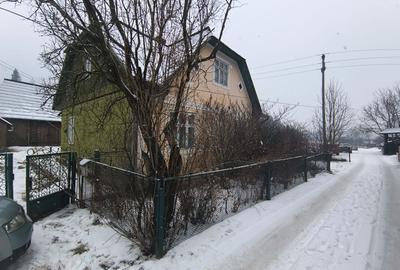 Casă individuală cu 4 camere cu Teren 2414 Mp în Putna - 12