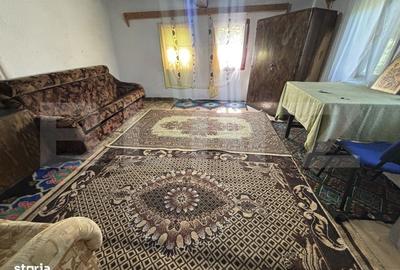 Casă cu 2 camere cu Teren 1400 Mp în Gâlgău