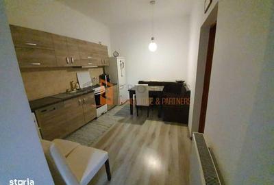 Casă cu 4 camere decomandat în 23 August - 1
