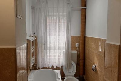 Apartament cu 2 camere semidecomandat în Central - 1