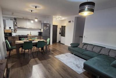 Apartament cu 2 camere decomandat, mobilat în Girocului