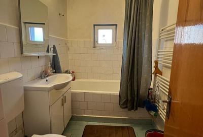 Apartament cu 3 camere decomandat în Central - 4