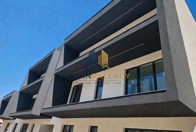 Apartament cu 2 camere decomandat în Titan