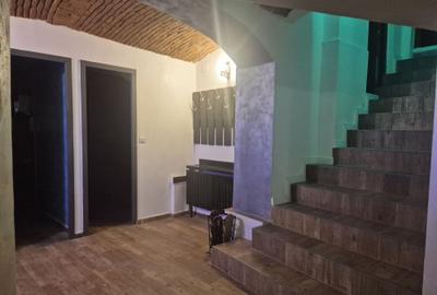 Spațiu comercial, de 82 mp, în Drumul Carului