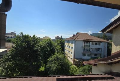 Garsonieră decomandată în Central - 3