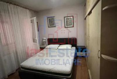 Apartament cu 3 camere semidecomandat în Filiași