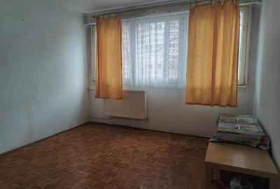 Apartament cu 2 camere decomandat în Giurgiului - 3