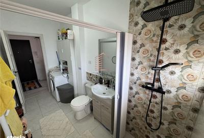Apartament cu 2 camere decomandat în Decebal