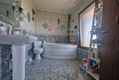 Casă individuală cu 4 camere cu Teren 716 Mp în Valu lui Traian - 50