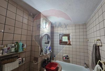 Apartament cu 3 camere decomandat în Central - 3