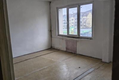 Apartament cu 4 camere decomandat în Central - 5