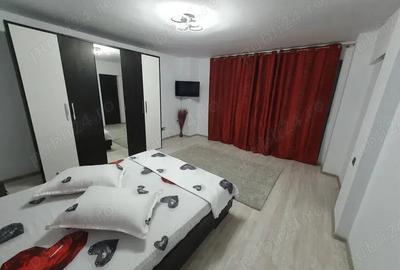 Apartament cu 2 camere semidecomandat, mobilat în Energia