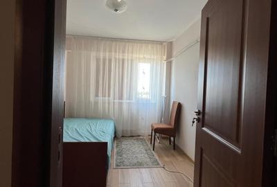 Apartament cu 44 camere decomandat în Casa de Cultură - 11