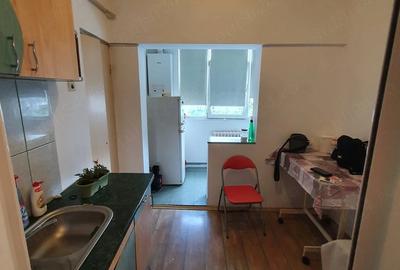 Garsonieră decomandată în Central - 5