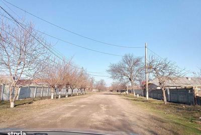 Teren de 900 mp, în Braniștea - 3