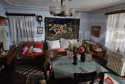 Casă cu 3 camere cu Teren 2796 Mp în Central - 6