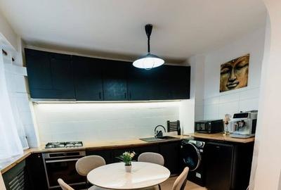 Apartament cu 3 camere decomandat în Mărăști
