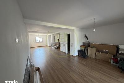 Casă cu 3 camere cu Teren 230 Mp în Bucovăț