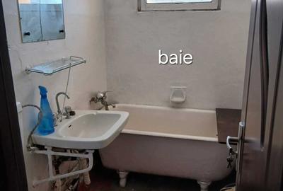 Apartament cu 2 camere decomandat în Central - 4