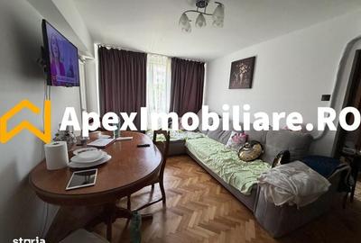 Apartament cu 3 camere semidecomandat în Obor