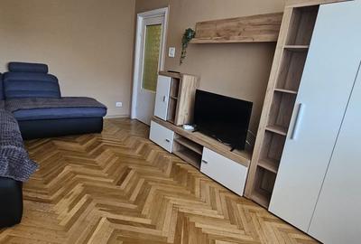 Apartament cu 2 camere decomandat în Rogerius - 2