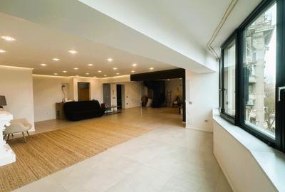 Apartament cu 4 camere decomandat, mobilat în Unirii - 3