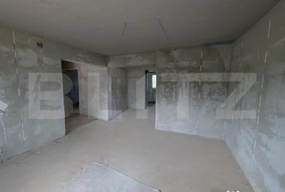 Casă cu 4 camere cu Teren 500 Mp în Păun - 3