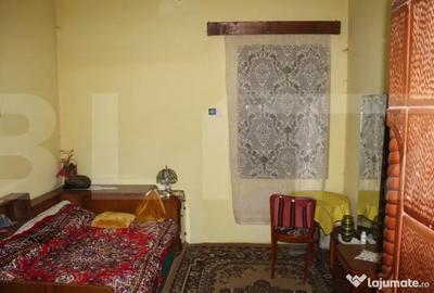 Casă cu 4 camere cu Teren 1500 Mp în Vâlcele - 2