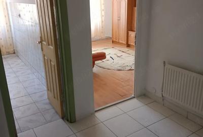 Garsonieră decomandată în Central - 4