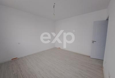 Casă cu 4 camere cu Teren 2500 Mp în Trivale - 11