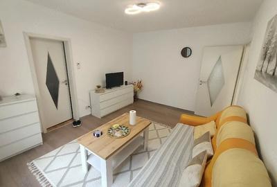 Apartament cu 2 camere semidecomandat în Șagului