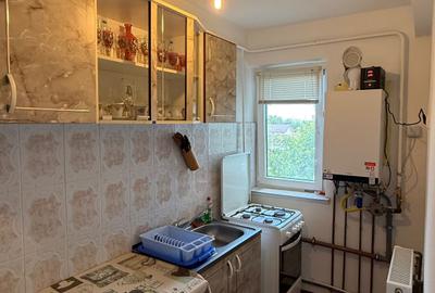 Apartament cu 3 camere decomandat în Central - 3