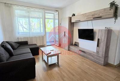 Apartament cu 4 camere decomandat în Tomis III