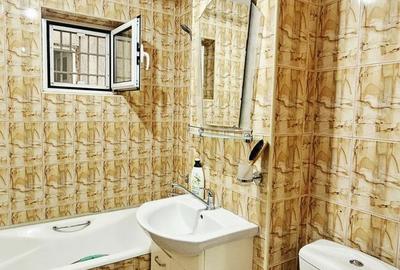 Apartament cu 2 camere decomandat în Micro 17 - 1