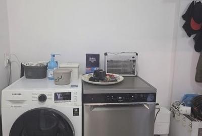 Apartament cu 3 camere în Malu Mare - 3