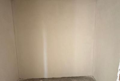 Casă cu 4 camere cu Teren 400 Mp în 9 Mai - 7
