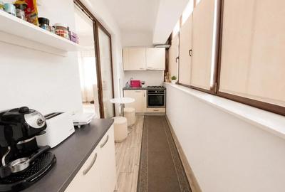 Apartament cu 3 camere decomandat în Tomis Plus
