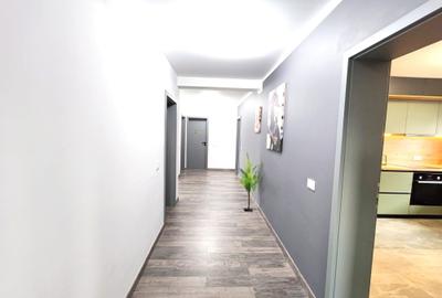 Casă cu 4 camere în Exterior Vest
