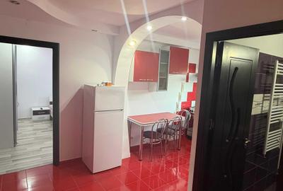 Garsonieră decomandată în Central
