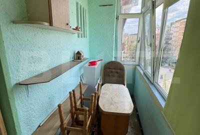 Apartament cu 2 camere semidecomandat în Gojdu