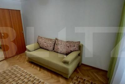 Apartament cu 3 camere decomandat, mobilat în Complex Studențesc
