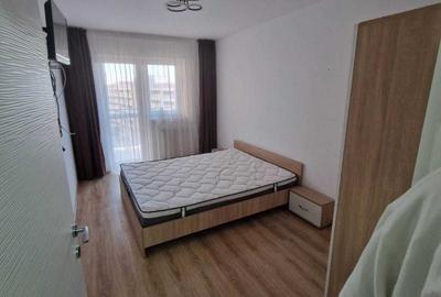 Apartament cu 2 camere decomandat în Exterior Vest