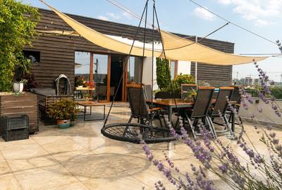 Penthouse cu 2 camere semidecomandat în Iancu Nicolae