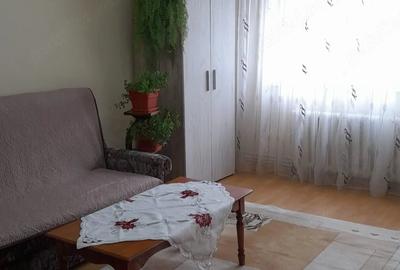 Garsonieră decomandată în Central - 1