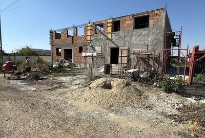 Casă cu 4 camere în Vărsătura - 5