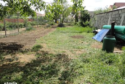 Casă cu 5 camere cu Teren 500 Mp în Central
