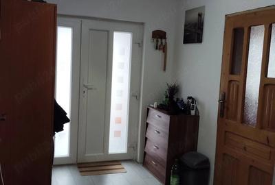 Casă cu Teren 13000 Mp în Central
