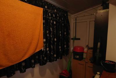 Apartament cu 2 camere decomandat, mobilat în Anda - 9